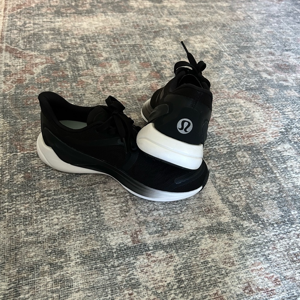 Lululemon Blissfeel Run 2